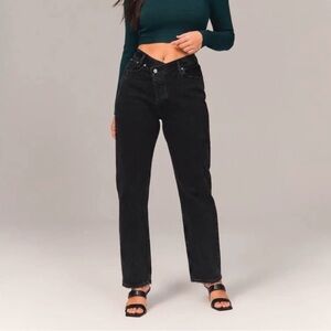 NWT Abercrombie & Fitch Button Fly Dad Style Black Denim Jeans